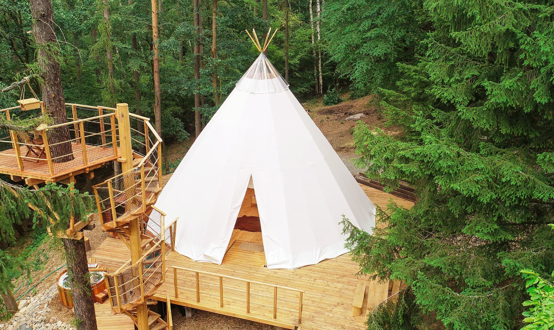 Teepee & Spa — 1